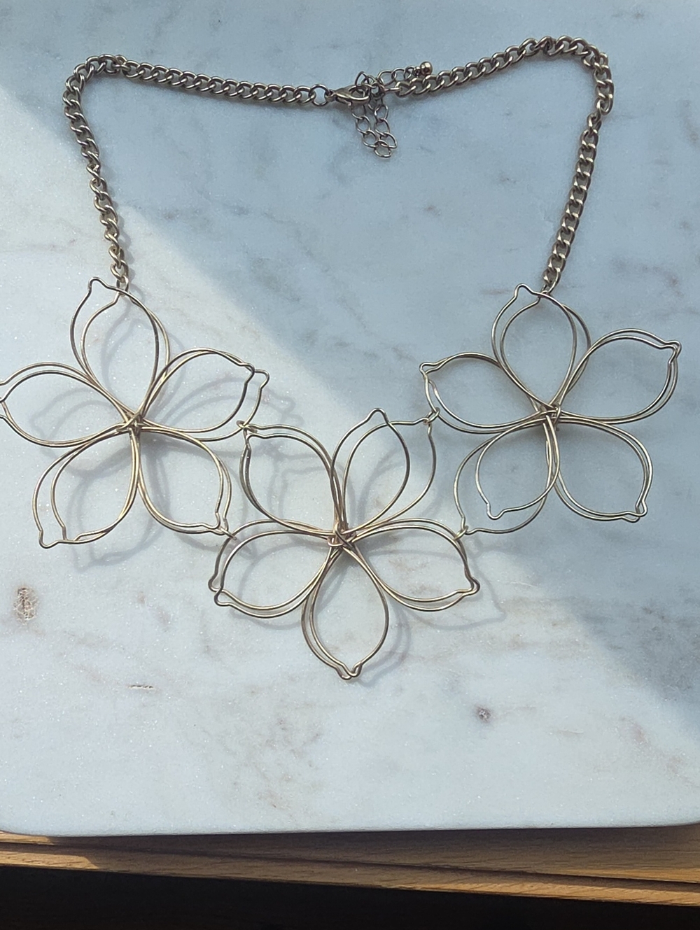 Beautiful Floral Wire Statement Necklace